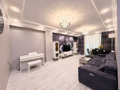 Satış: 3 otaqlı 100 m² mənzil