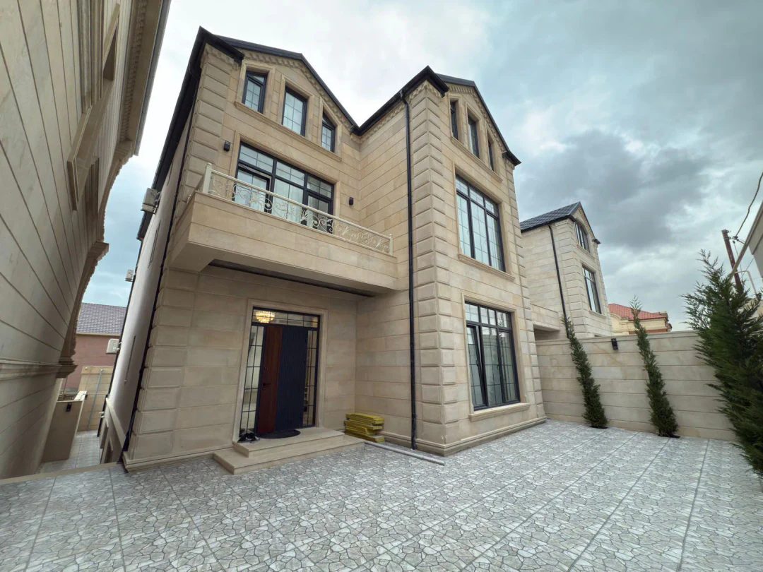6 otaqlı 450 m² fərdi ev, Səbail rayonu, Bakı. Foto 1