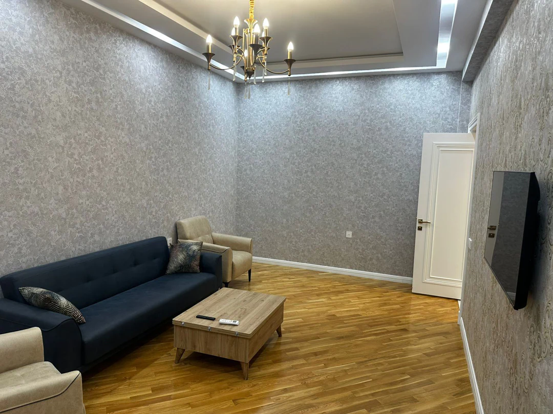 Kirayə 3 otaqlı 75 m² mənzil, Yasamal rayonu, Bakı. Foto 1