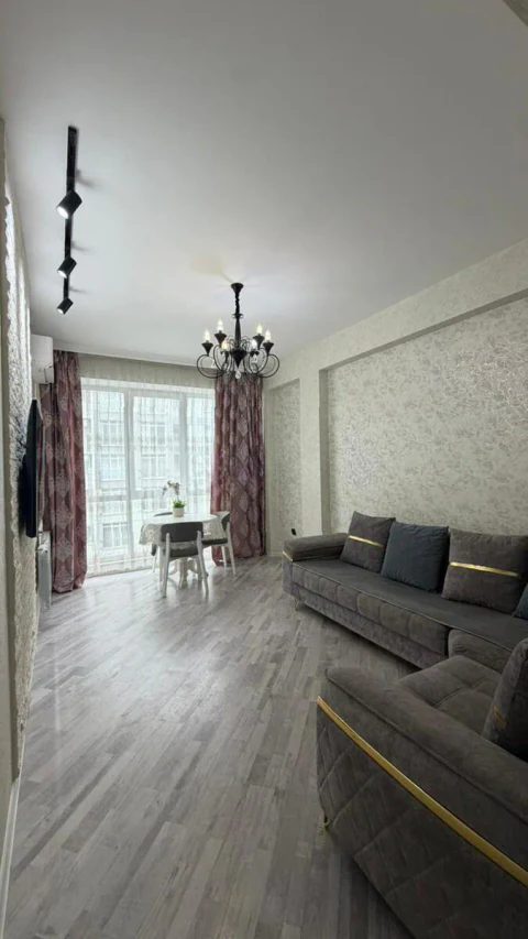 Kirayə: 2 otaqlı 65 m² mənzil