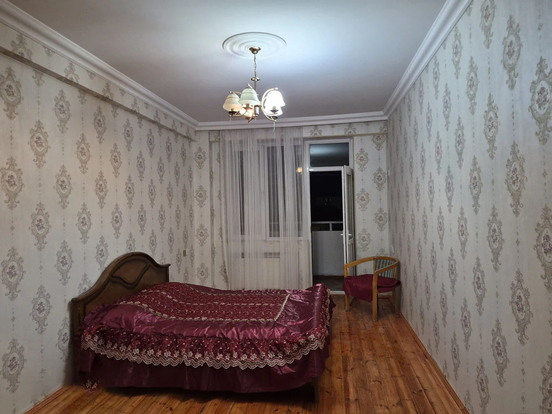 Kirayə 2 otaqlı 110 m² mənzil, Səbail rayonu, Bakı — 6-ci mərtəbə. Foto 1