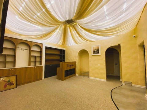 Satış: 200 m² obyekt