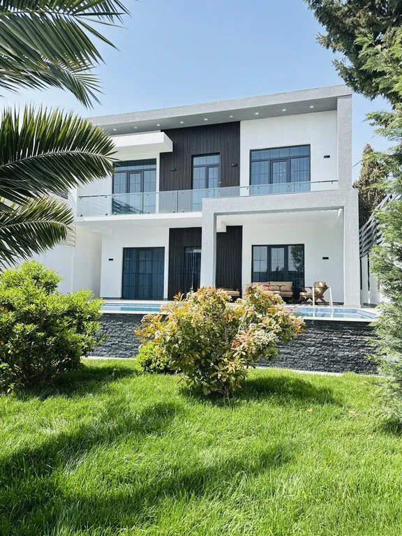 5 otaqlı 200 m² fərdi ev, Xəzər rayonu, Bakı — Mərdəkan qəsəbəsi. Foto 1