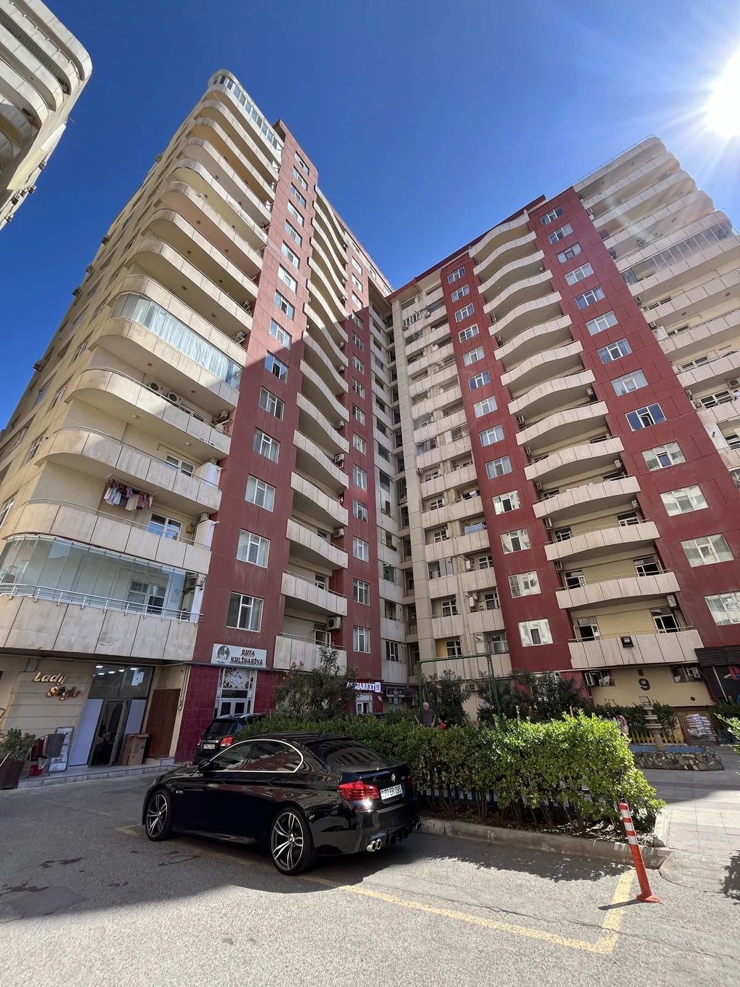3-комн. квартира 142,8 м², Хатаинский район, Баку. Фото 1
