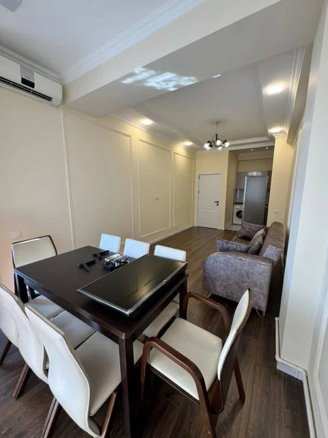 Аренда: 2-комн. квартира 65 м²