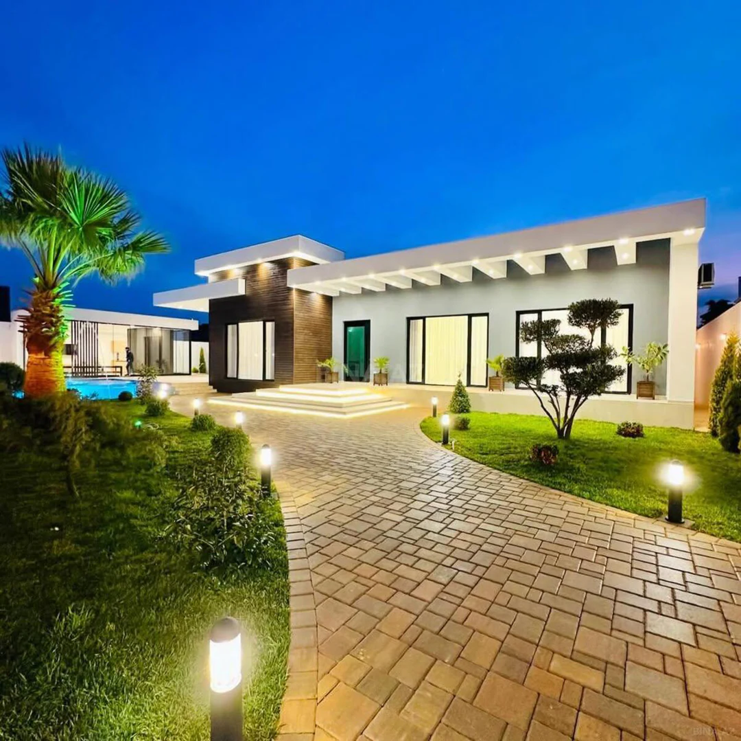 Kirayə: 5 otaqlı 260 m² fərdi ev, Xəzər rayonu, Bakı. Foto 1