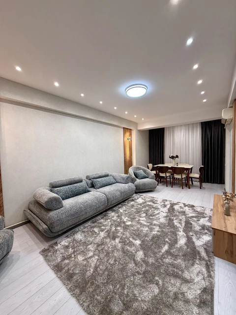 Продажа: 2-комн. квартира 68 м²