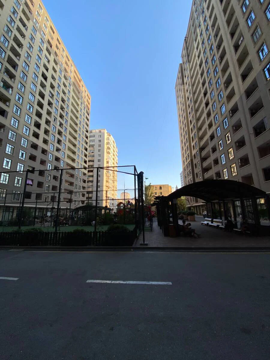 3 otaqlı 95 m² mənzil, Yasamal rayonu, Bakı — 18-ci mərtəbə. Foto 1