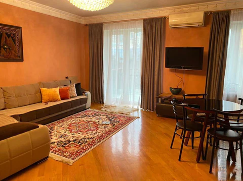 Günlük kirayə 2 otaqlı 56 m² mənzil