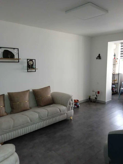 Продажа: 3-комн. квартира 70 м²