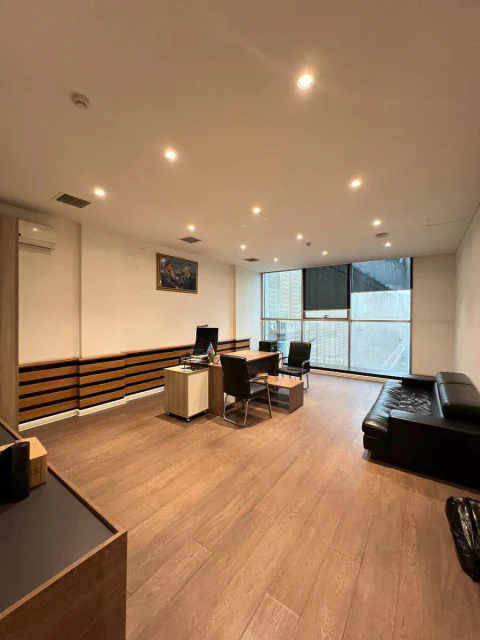 Kirayə: 200 m² ofis
