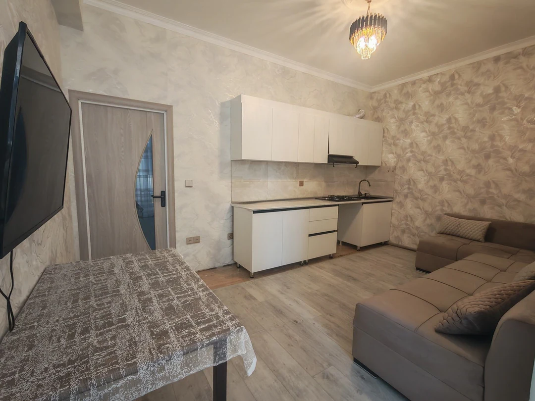 2 otaqlı 42 m² mənzil, Kristal 1 YK, Xırdalan. Foto 1