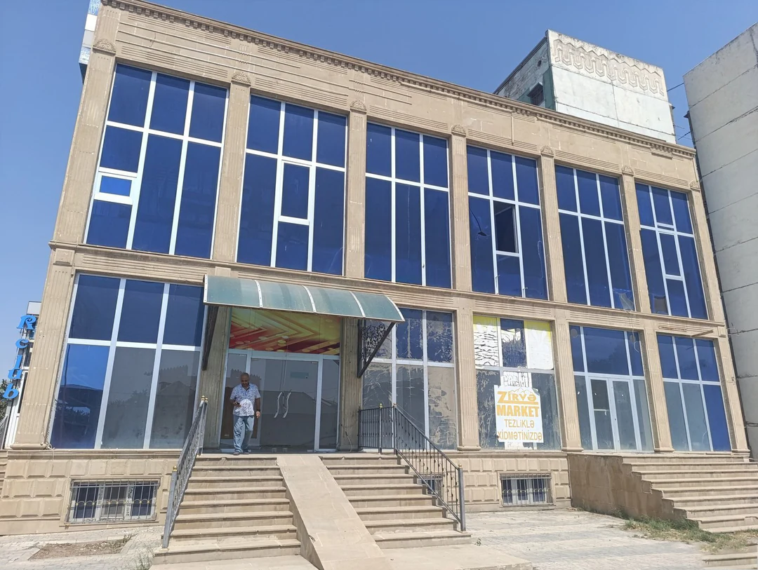 555 m² obyekt, Yeni Gəncə qəs., Gəncə. Foto 1