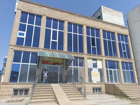 555 m² obyekt