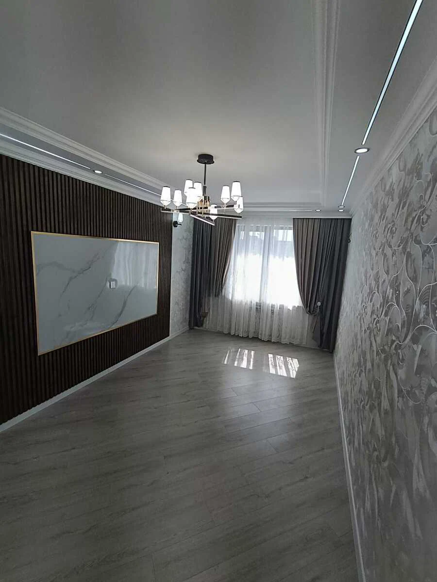 3-комн. квартира 80 м², Низаминский, Баку — 8 этаж. Фото 1