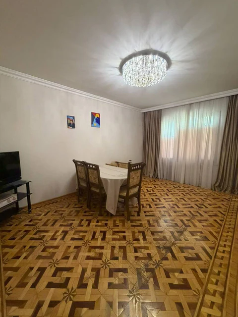 Kirayə: 3 otaqlı 80 m² mənzil