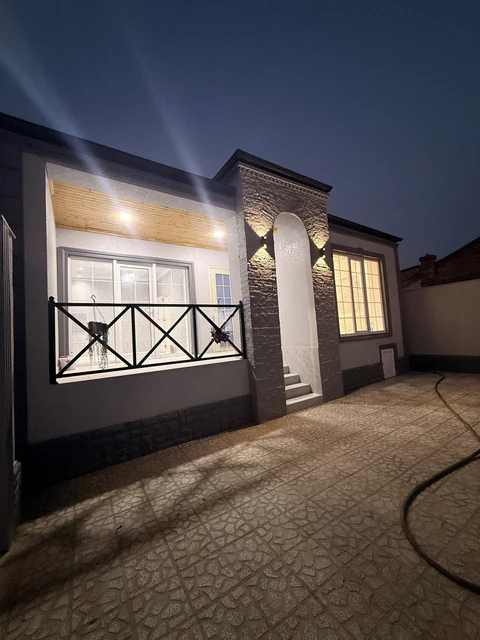 3 otaqlı 82 m² fərdi ev