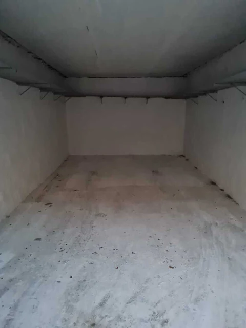 25 m² qaraj