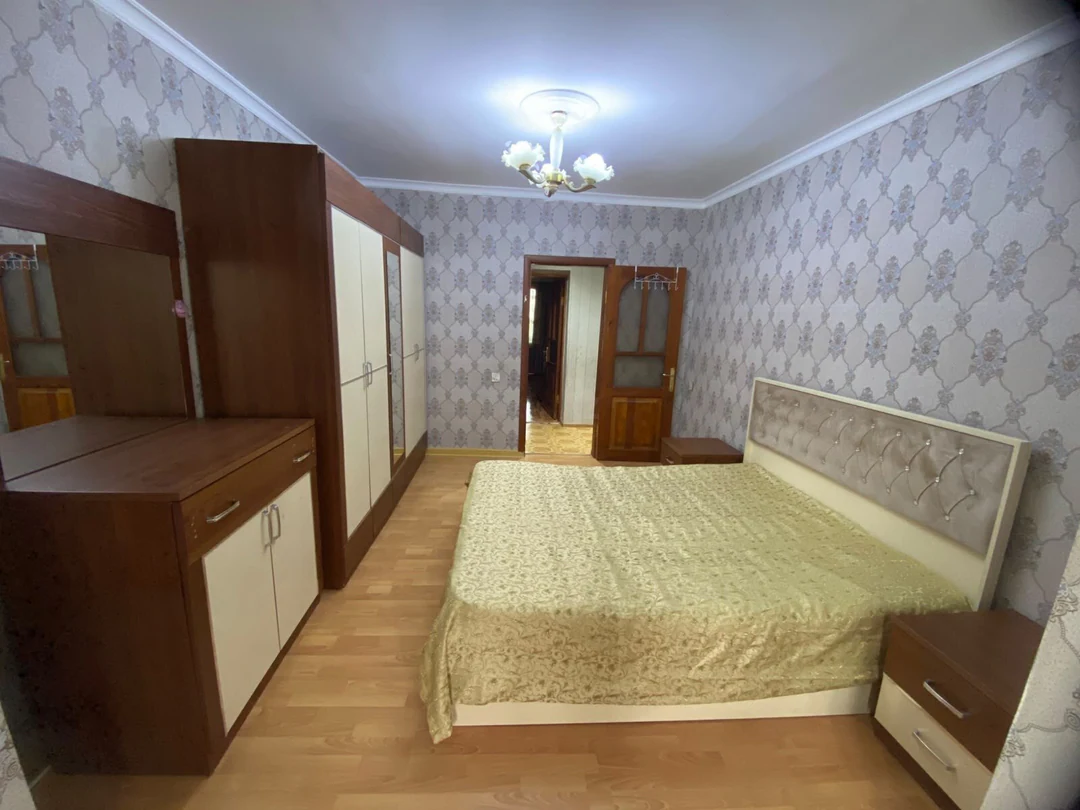 Kirayə: 2 otaqlı 60 m² mənzil, Yasamal rayonu, Bakı. Foto 1