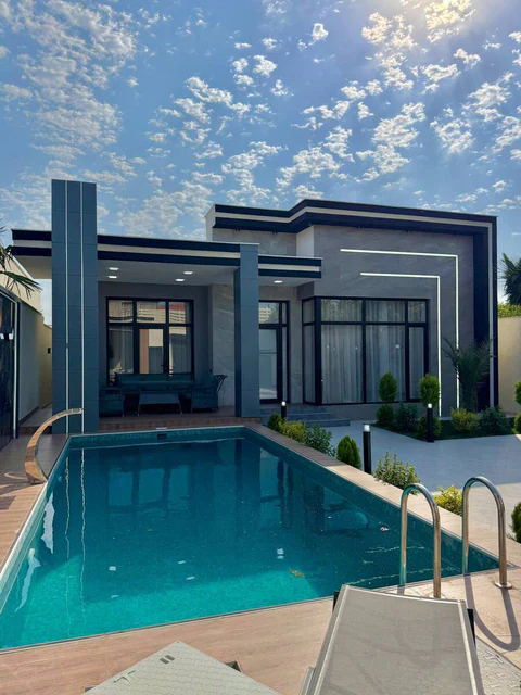4 otaqlı 180 m² fərdi ev