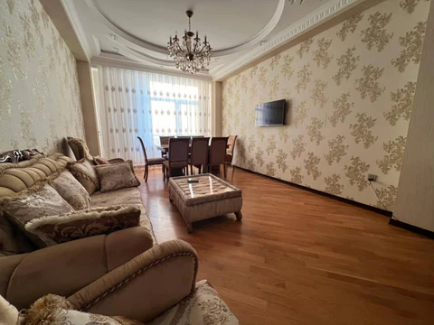Kirayə: 2 otaqlı 110 m² mənzil