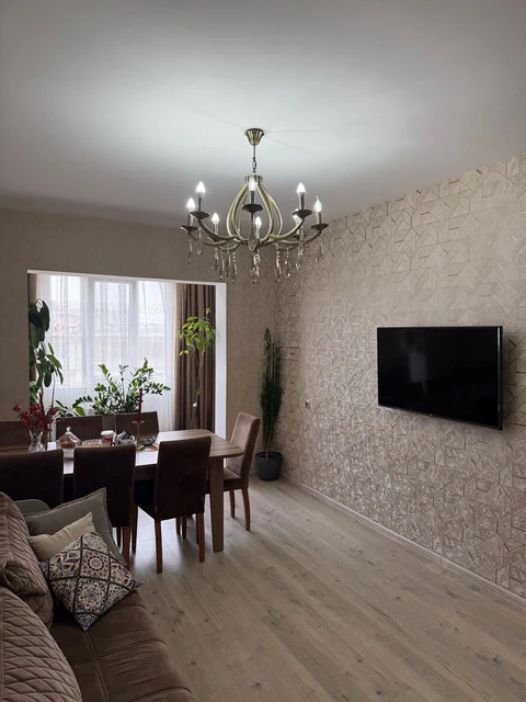 3 otaqlı 80 m² mənzil