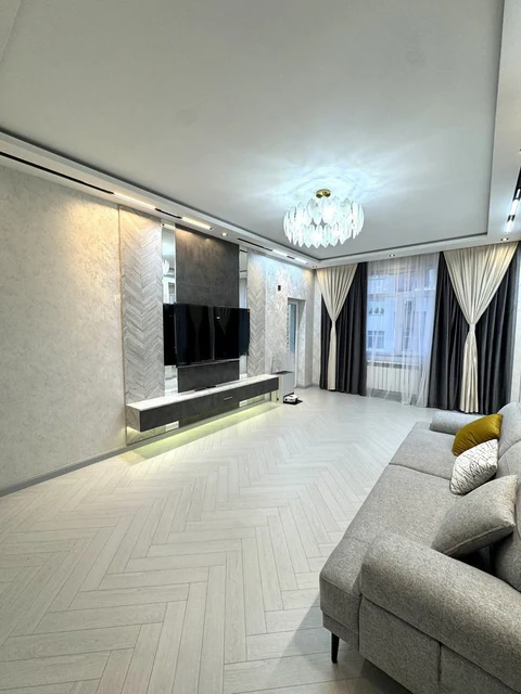 Продажа: 3-комн. квартира 105 м²