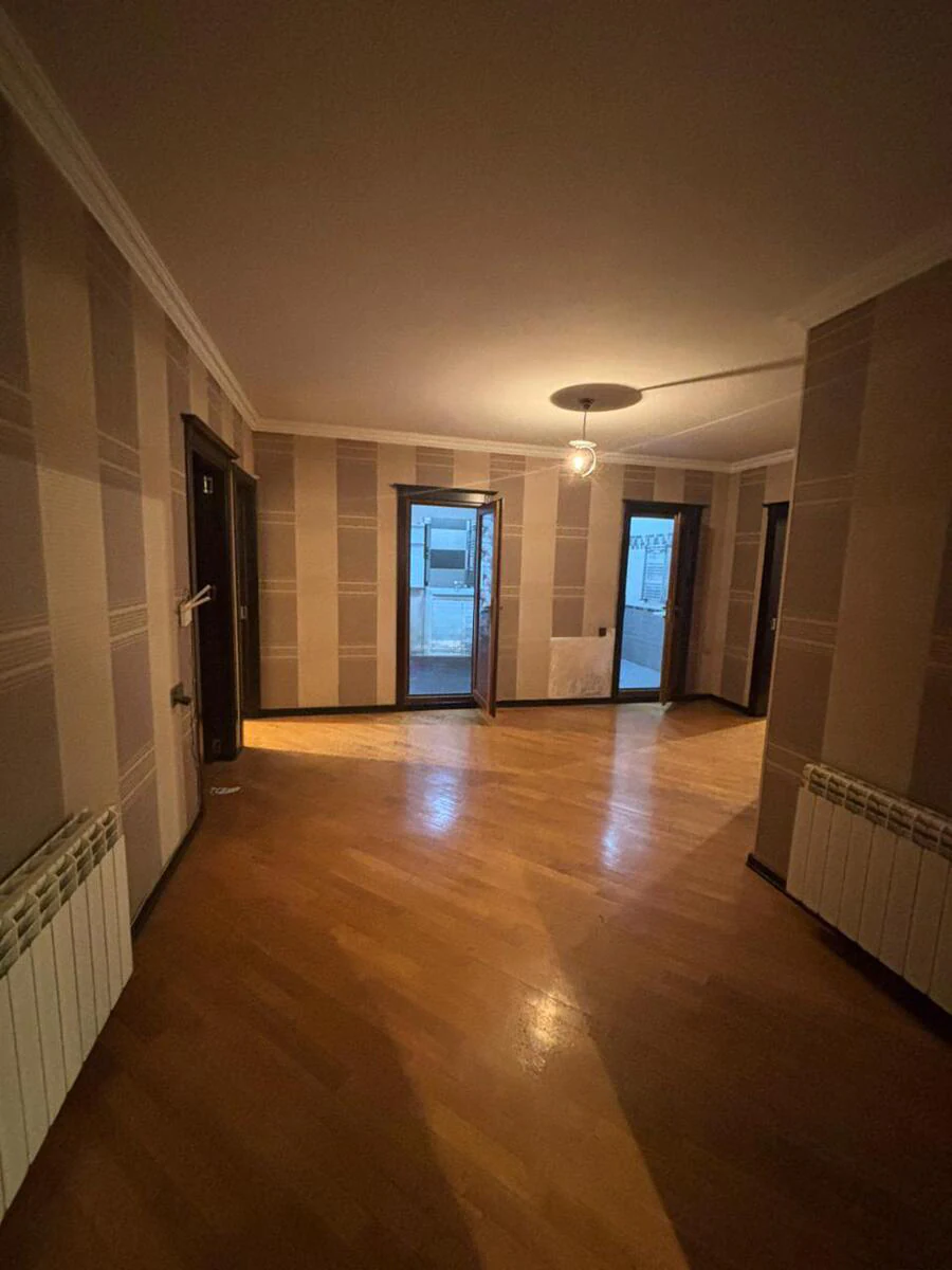 3 otaqlı 130 m² mənzil, Nərimanov rayonu, Bakı. Foto 1