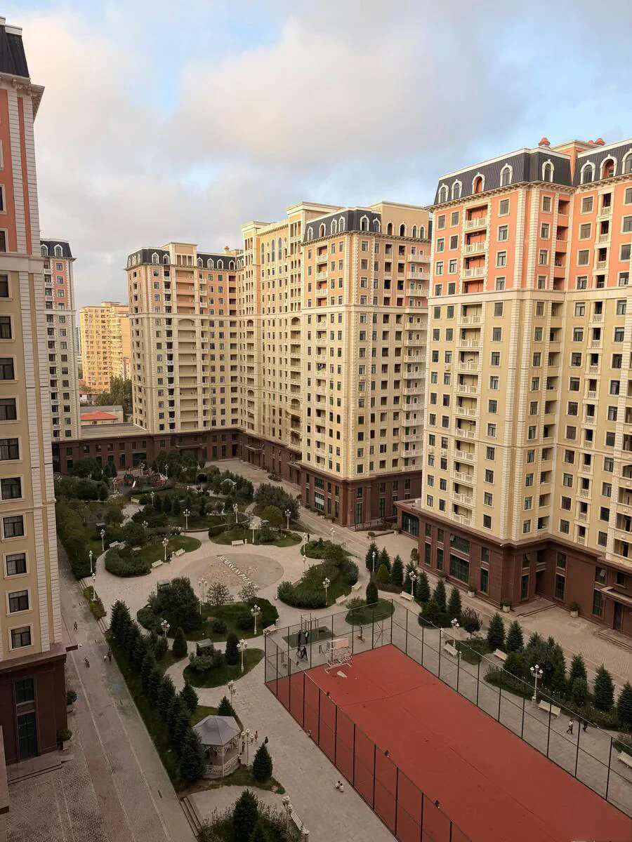Kirayə 4 otaqlı 160 m² mənzil, Yasamal rayonu, Bakı. Foto 1