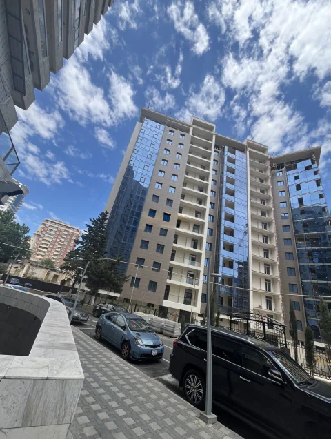Satış: 3 otaqlı 111 m² mənzil