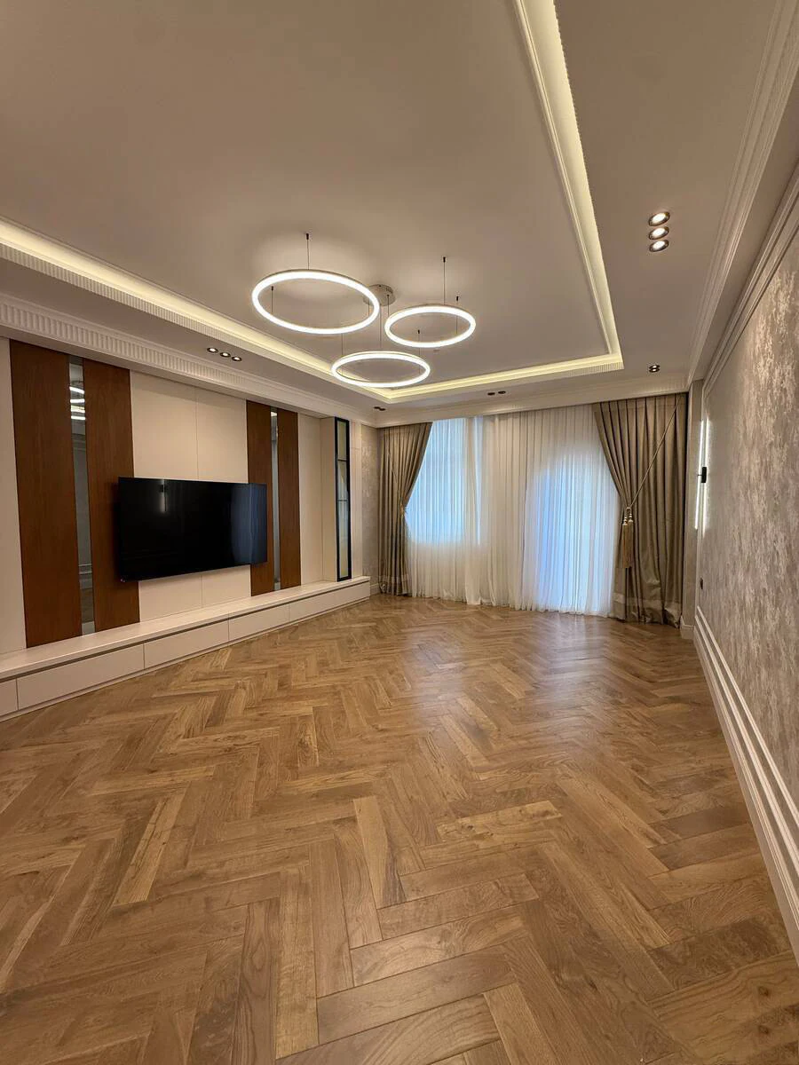 4 otaqlı 185 m² mənzil, Yasamal rayonu, Bakı — 3-ci mərtəbə. Foto 1
