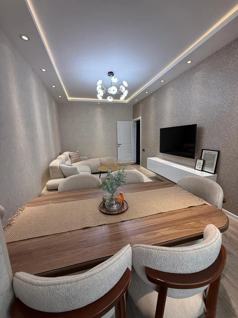 4 otaqlı 110 m² mənzil