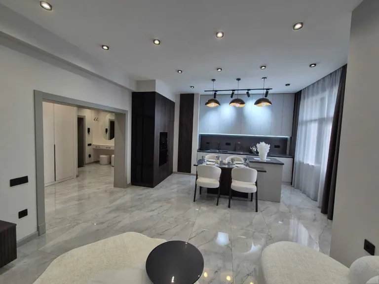Kirayə: 3 otaqlı 120 m² mənzil