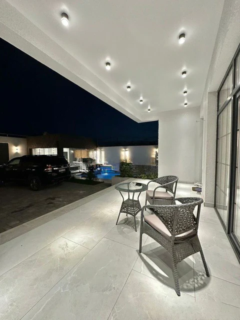 Günlük kirayə 4 otaqlı 300 m² fərdi ev