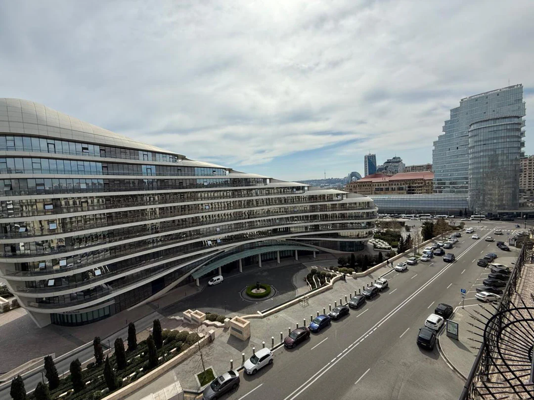 Kirayə 200 m² ofis, Xətai rayonu, Bakı. Foto 1