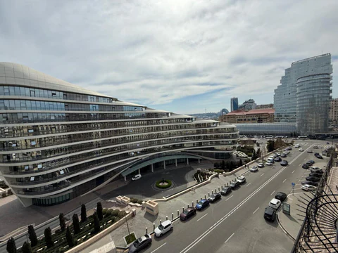 Kirayə: 200 m² ofis