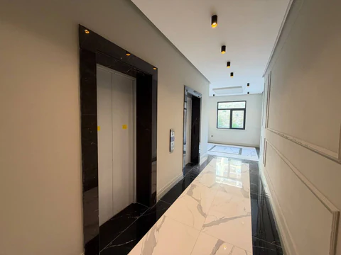 Продажа: 2-комн. квартира 65 м²