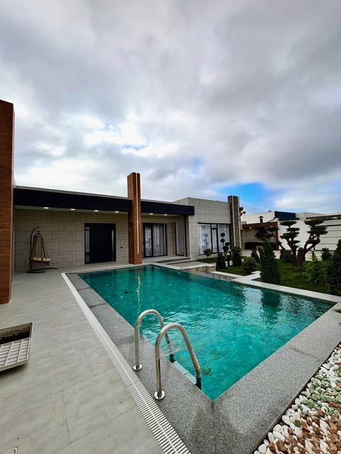Günlük kirayə 4 otaqlı 250 m² fərdi ev