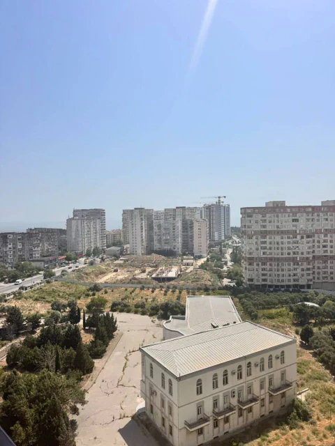 Kirayə: 4 otaqlı 150 m² mənzil