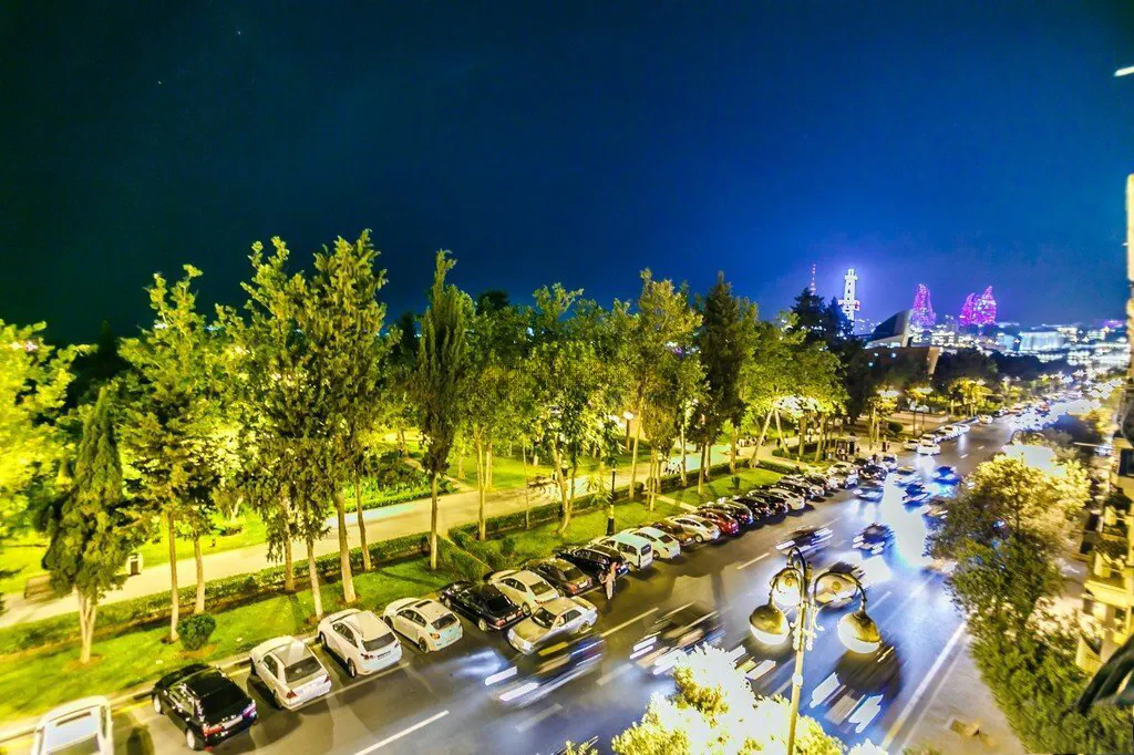 3-комн. квартира посуточно, 105 м², Сабаильский район, Баку. Фото 1