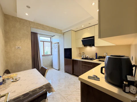3 otaqlı 75 m² mənzil