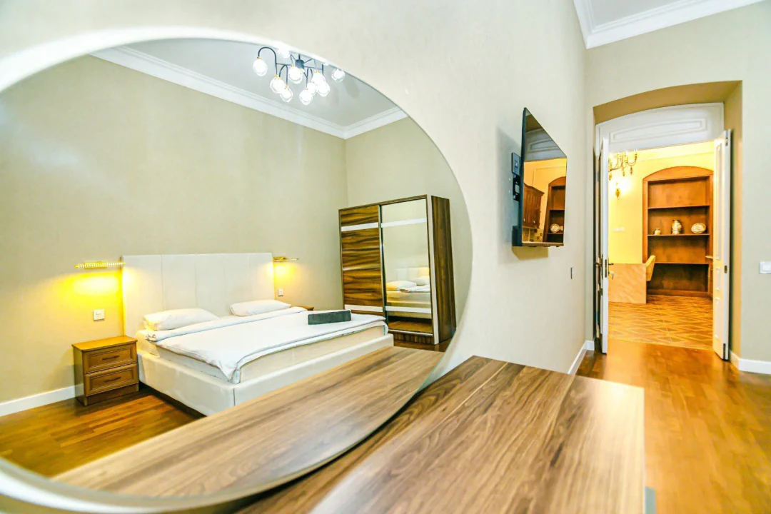 Günlük kirayə 2 otaqlı 68 m² mənzil, Səbail rayonu, Bakı. Foto 1