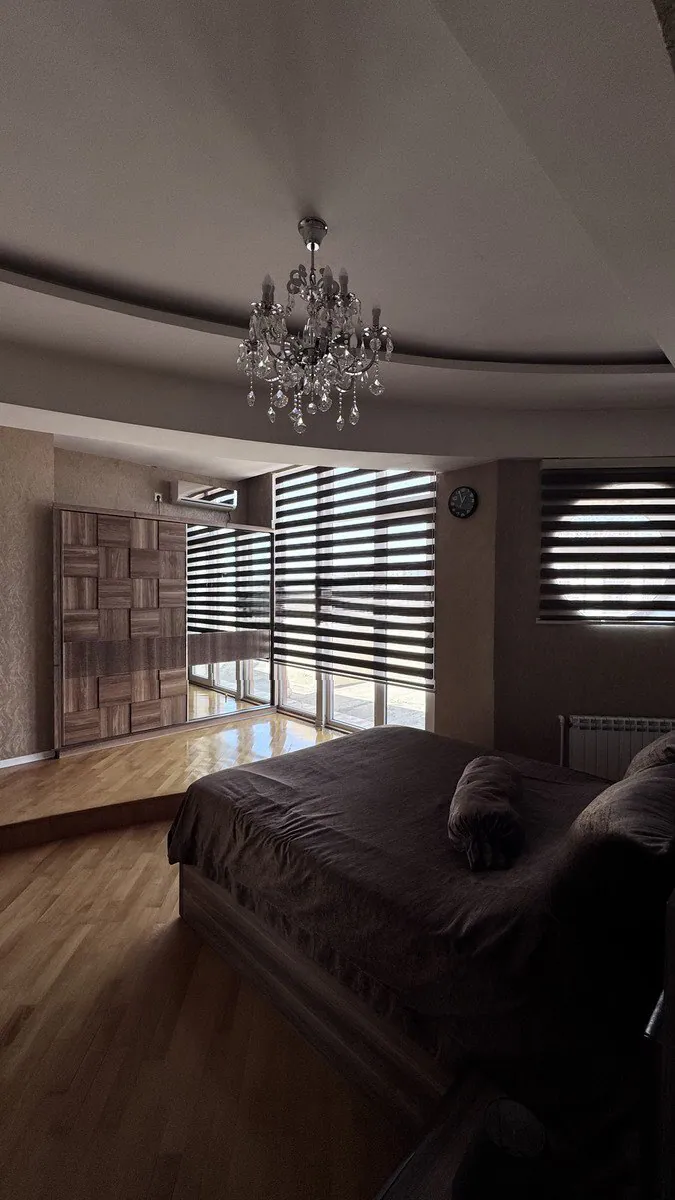 Kirayə 3 otaqlı 134 m² mənzil, Yasamal rayonu, Bakı. Foto 1