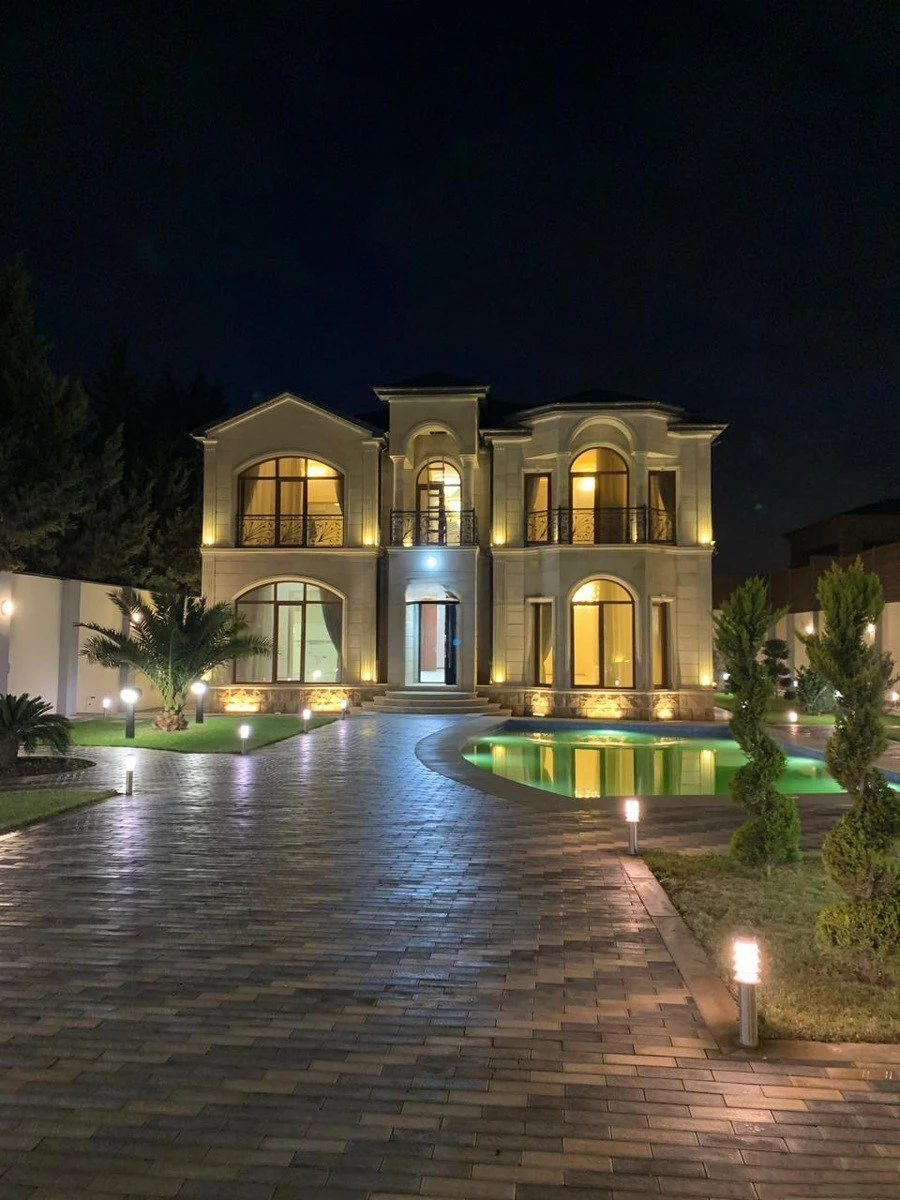 6 otaqlı 350 m² fərdi ev, Xəzər rayonu, Bakı — Mərdəkan qəsəbəsi. Foto 1