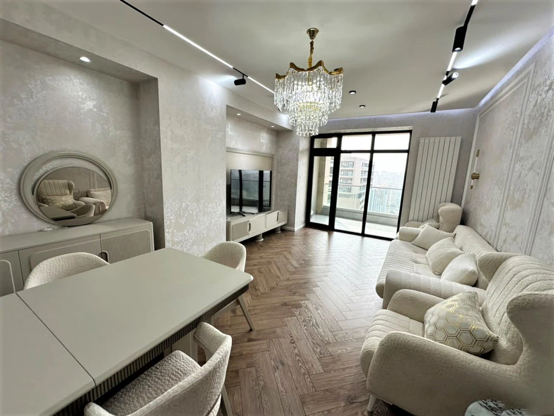 Kirayə 3 otaqlı 150 m² mənzil, Yasamal rayonu, Bakı. Foto 1