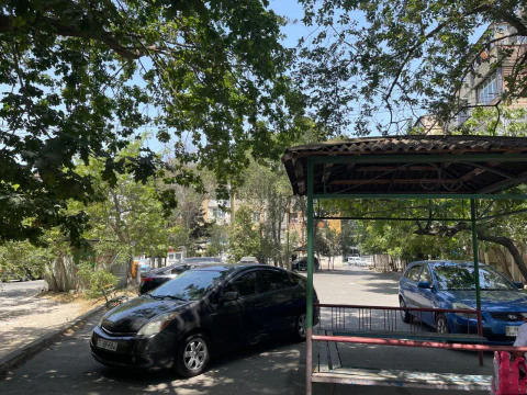 Kirayə: 3 otaqlı 65 m² mənzil
