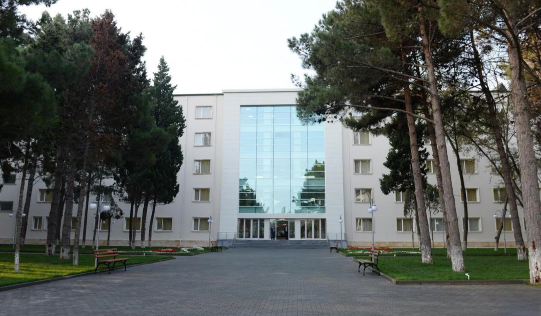 1200 m² obyekt, 9-cu mikrorayon, Sumqayıt. Foto 1