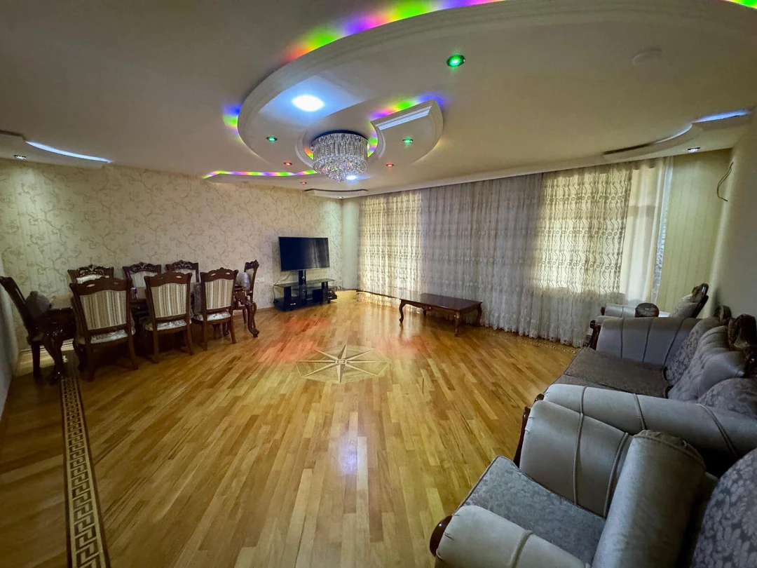 Kirayə 3 otaqlı 80 m² mənzil, Nizami, Bakı. Foto 1