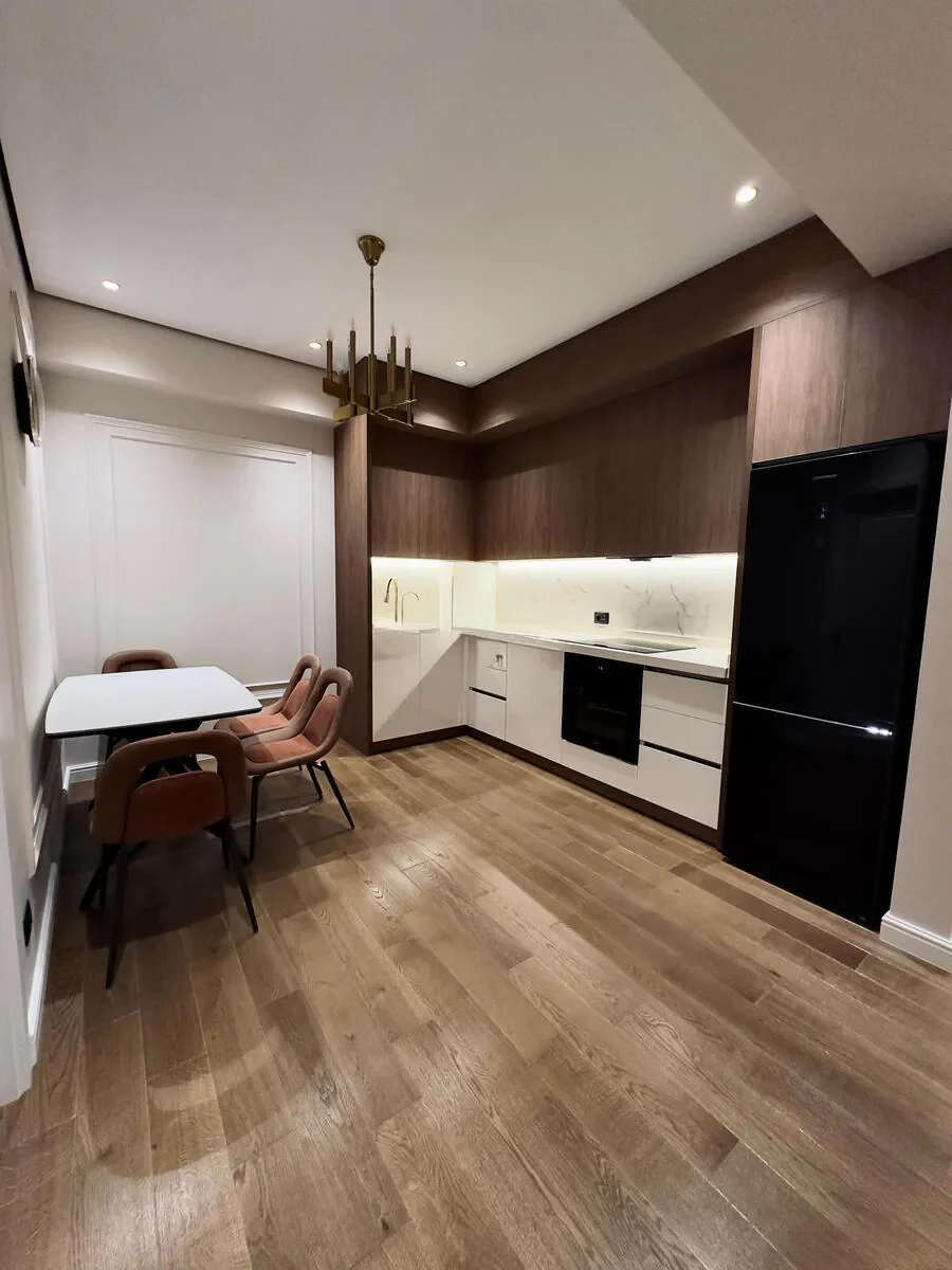 Günlük kirayə 2 otaqlı 92 m² mənzil, Xətai rayonu, Bakı. Foto 1