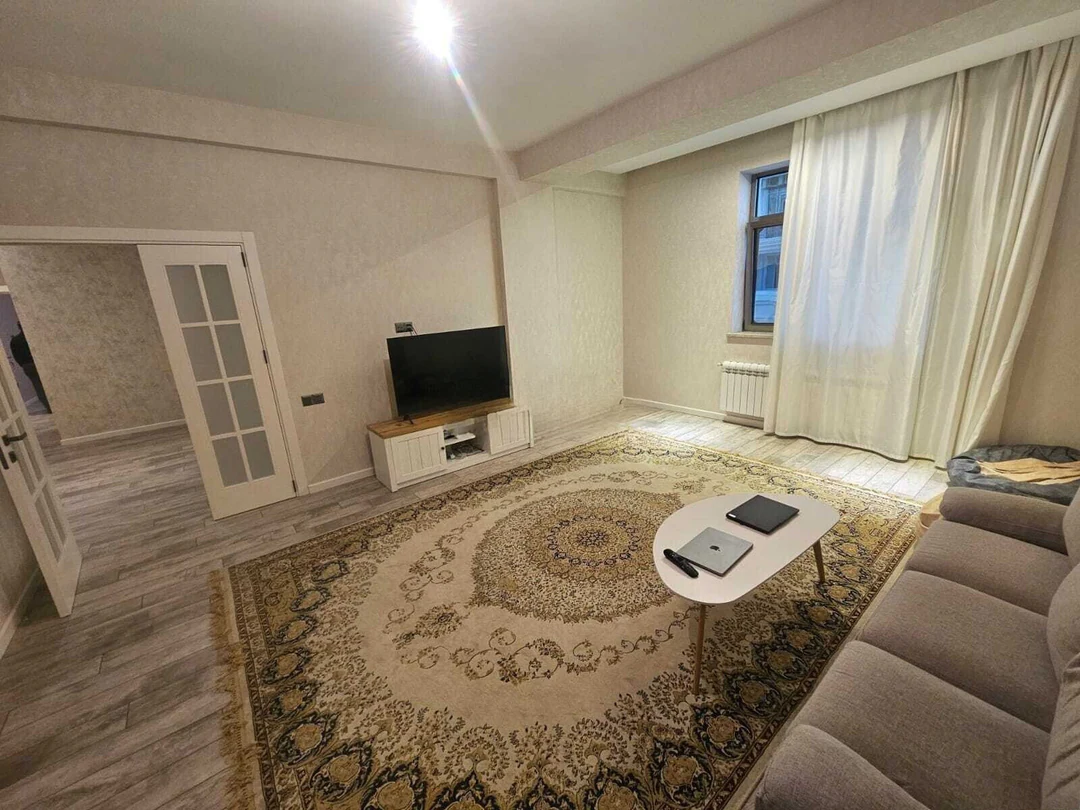 3-комн. квартира 130 м², Ясамальский район, Баку. Фото 1